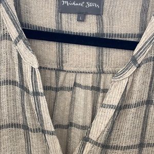 Michael Stars Tops - Michael stars grey and taupe button down Michael Stars Tops - Michael stars grey and taupe button down